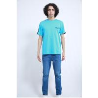 çiyinləri ağ qara zolaqlı mavi t-shirt  4794